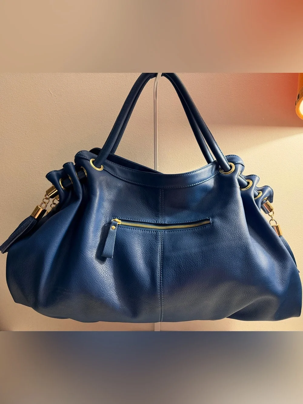 AmeriLeather “Musette” Large Bright Blue Leather Handbag.